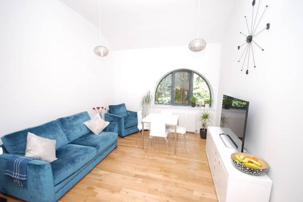 Lochleven Road, 2/4, Glasgow, Battlefield, G42 9JU - Photo 1