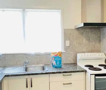 Spacious 2-Bedroom Apartment for Rent in Otahuhu - Photo 1