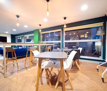 Studio to rent - Photo 2