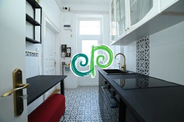 Budapest, VI. kerület, Külső-Terézváros–Diplomatanegyed, Bajnok u. - Photo 1