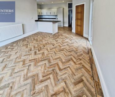 4 bedroom House To Let Total Size: 1259 SQ FT - Photo 2