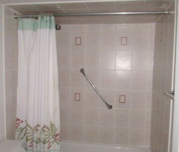 For Lease - 132 Oakborough Drive, Markham, Ontario - Photo 4