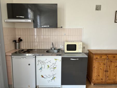 Appartement RUE COQUEBERT - Photo 5