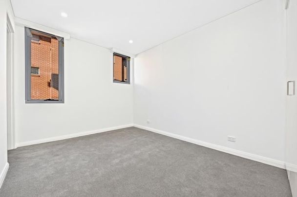 TWO BEDROOM, TWO BATHOOM LUXURY APARTMENT - Photo 1