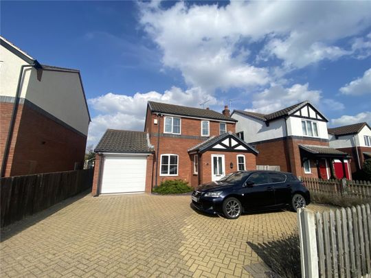 Catkin Way, Balderton, Newark, Nottinghamshire, NG24 - Photo 1