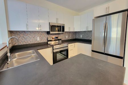 For Lease - 172 Parkrose Private, Orleans - Cumberland and Area, Ontario - Photo 4