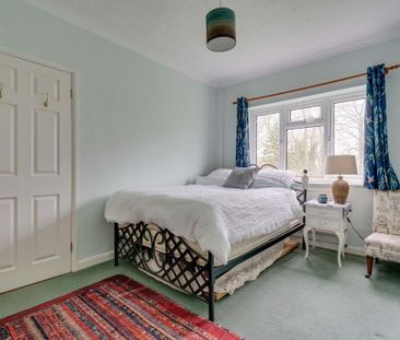 2 bedroom detached bungalow to rent - Photo 3