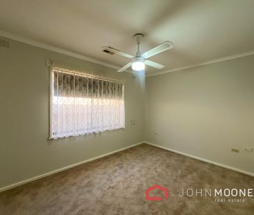 Charming Family Home in Mount Austin - Photo 4