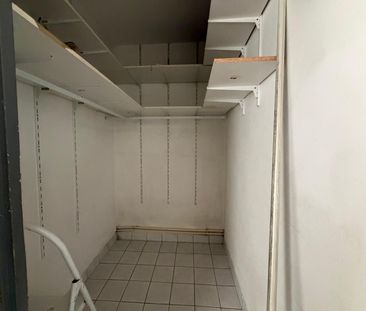 Location Appartement 3 pièces 71m² LYON 7ème - Photo 5