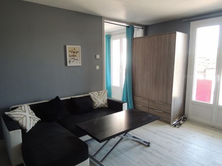 Location Appartement 2 pièces 29m² - Photo 2