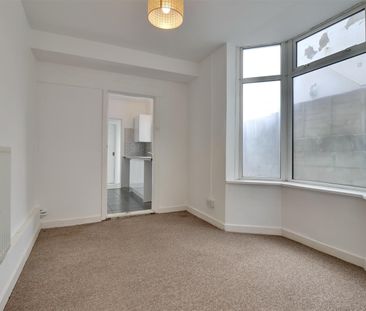Lower Derby Road, Portsmouth - Photo 1