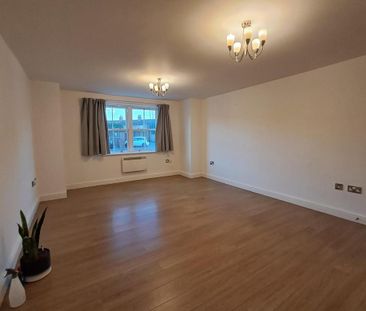 2 bedroom apartment to rent - Photo 3