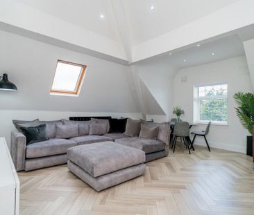 2 bedroom penthouse to rent - Photo 1