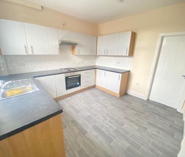 Wath Road, Wombwell, BARNSLEY - Photo 5