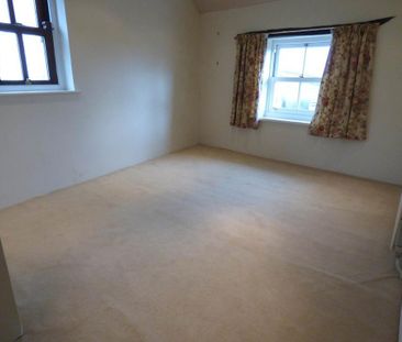 4 bedroom detached house to rent - Photo 5