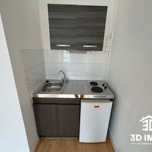 Location Appartement 1 pièce 17m² AVESNES SUR HELPE 59440 - Photo 2