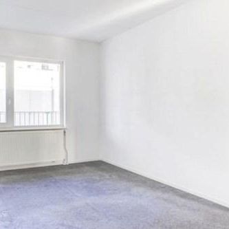 Admiraal de Ruyterweg, 3031 Rotterdam, Nederland - Photo 1