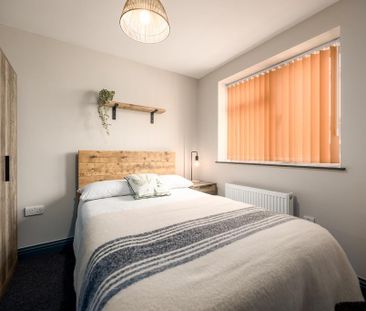 1 bedroom in a house share to rent - Photo 4