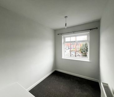 Barnes Close, Beverley - Photo 2