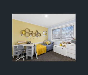 Perfect Layout, Cosy Townhouse in heart of Coomera! - Photo 3