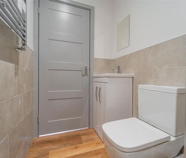 6 bedroom house to rent - Photo 4