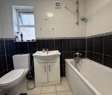 Room To Let - Photo 5