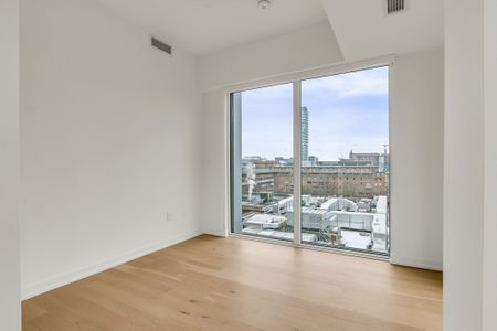 For Lease - 158 Front Street Unit# 703, Toronto, Ontario - Photo 2