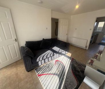 5 Midland Crescent, Belfast, BT15 1FD - Photo 2