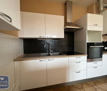 Location Appartement 3 pièces 78m² AGEN 47000 - Photo 3