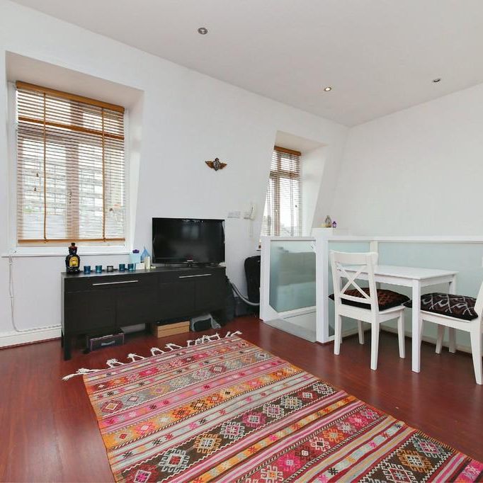 1 bedroom flat to rent - Photo 1