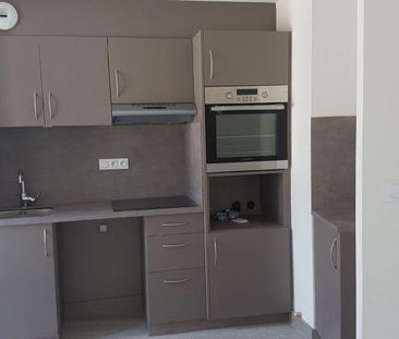 A LOUER ANGERS GARE - A LOUER DUPLEX situé 6 rue ... - Photo 2