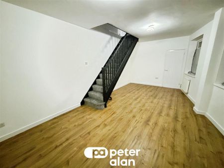 Phillips Street, Elliots Town, NEW TREDEGAR - Photo 5