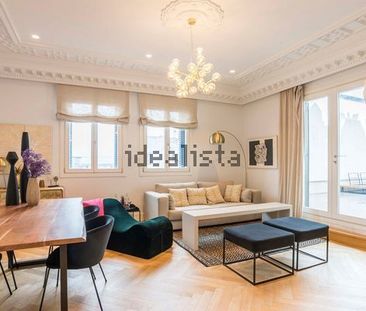 Alquiler de ático en Calle de Valverde - Photo 1