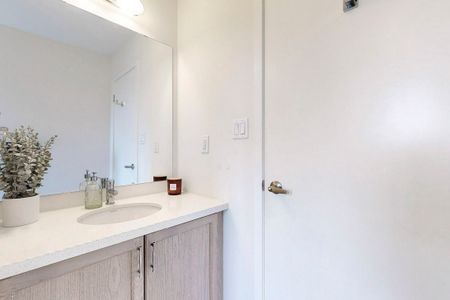 For Lease - 154 Landsbridge Street, Caledon, Ontario - Photo 2