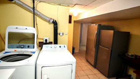 For Lease - 27 Sussex Avenue Unit# Basement, Richmond Hill, Ontario - Photo 4