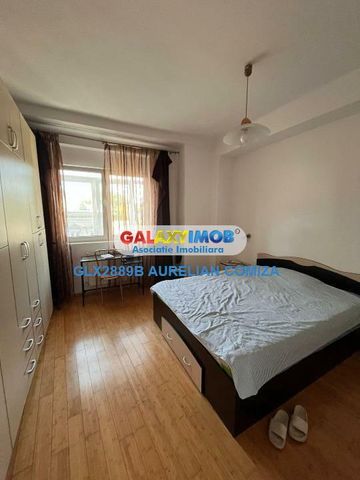 Apartament 4 camere Metrou Piata Romana - Photo 3
