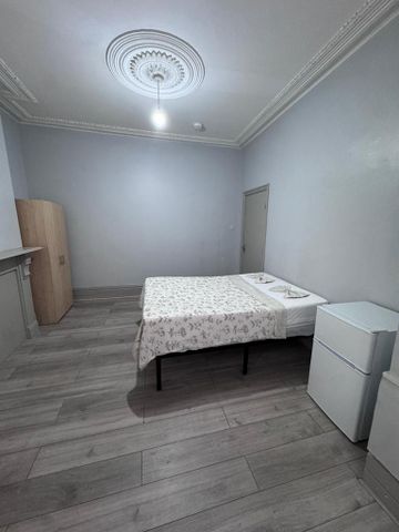 5 bedroom house to rent - Photo 3