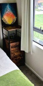 Stylish 3BR Townhouse in Hobsonville - Photo 3