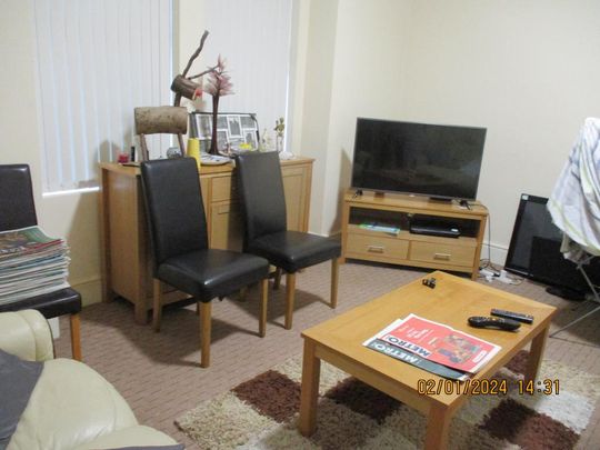 1 bedroom house of multiple occupation to rent - Photo 1