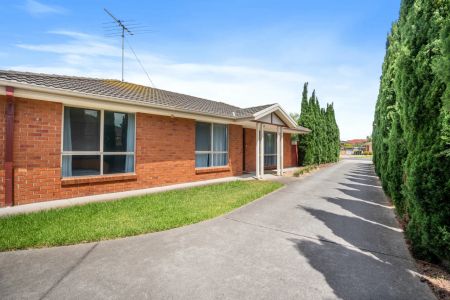 Unit 1/8 Bluegum Place, Grovedale. - Photo 4