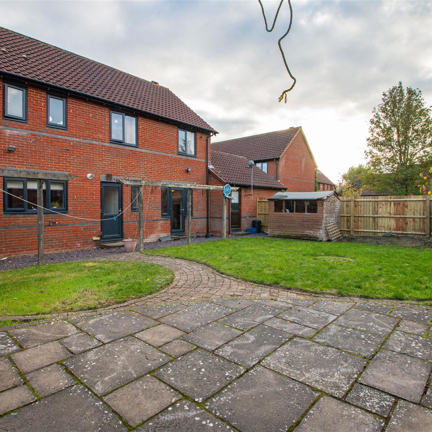 Crane Court, Loughton, Milton Keynes, MK5 - Photo 1