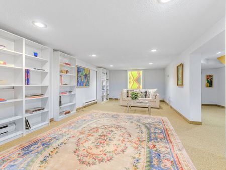 For Lease - 192 Old Forest Hill Road, Toronto, Ontario - Photo 2