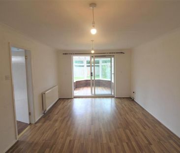 2 bedroom semi-detached bungalow to rent - Photo 1