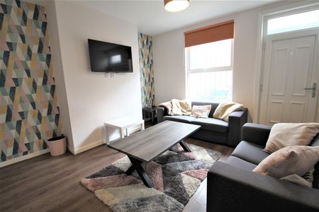 Thornville Road, Hyde Park, LS6 1JY, Leeds - Photo 4