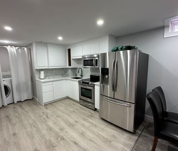 For Lease - 53 Burnaby Drive Unit# Basement, Georgina, Ontario - Photo 4