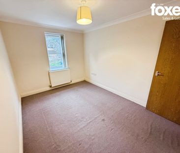 2 bed flat to rent in Flat 4, 19 Frances Road - Photo 3
