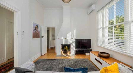 Easy living in Herne Bay - Photo 5