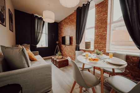 1 Bed Flat, Lord Nelson Street, NG2 - Photo 2