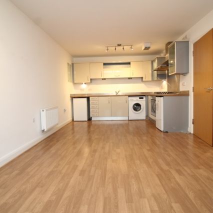 2 Bedroom Apartment - Photo 1