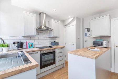 5 bedroom house to rent - Photo 3